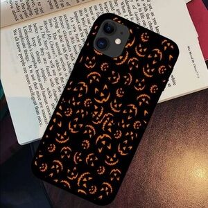 Halloween Jack-o-lantern Pumpkin iPhone 12 Case